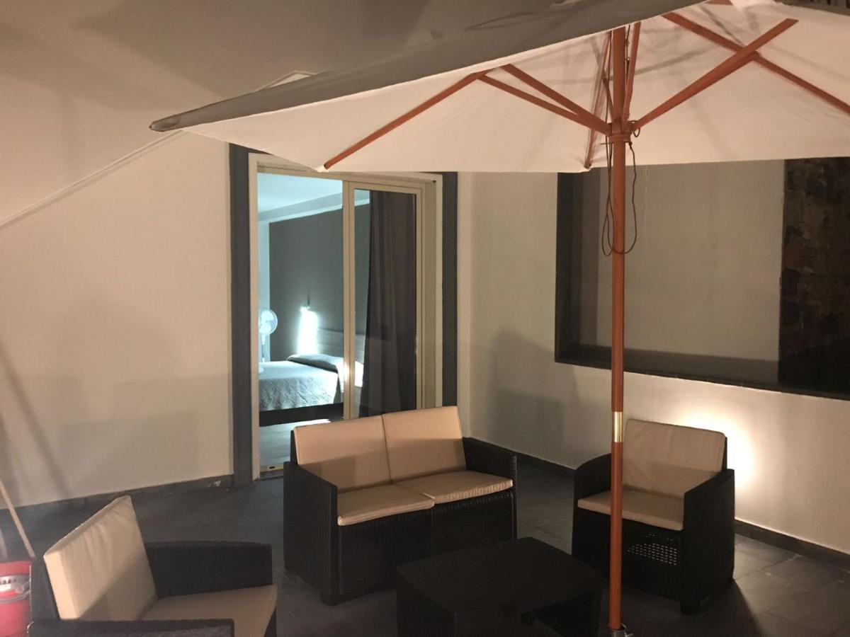 Luxury Suite Terrazze E Vista Mare Ταορμίνα Εξωτερικό φωτογραφία
