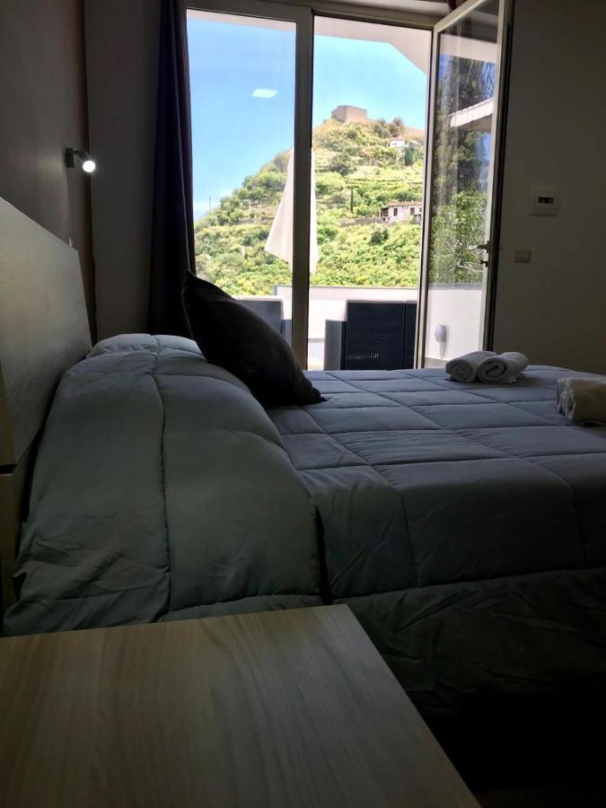Luxury Suite Terrazze E Vista Mare Ταορμίνα Εξωτερικό φωτογραφία